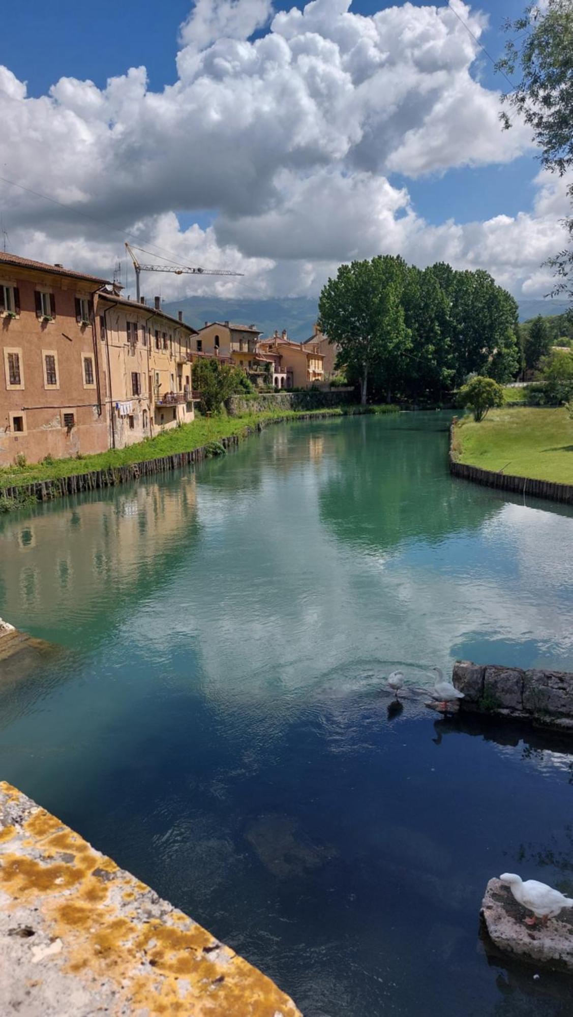 La Finestra Sul Velino, Uno Splendore Da Vivere Rieti megye Szoba fotó